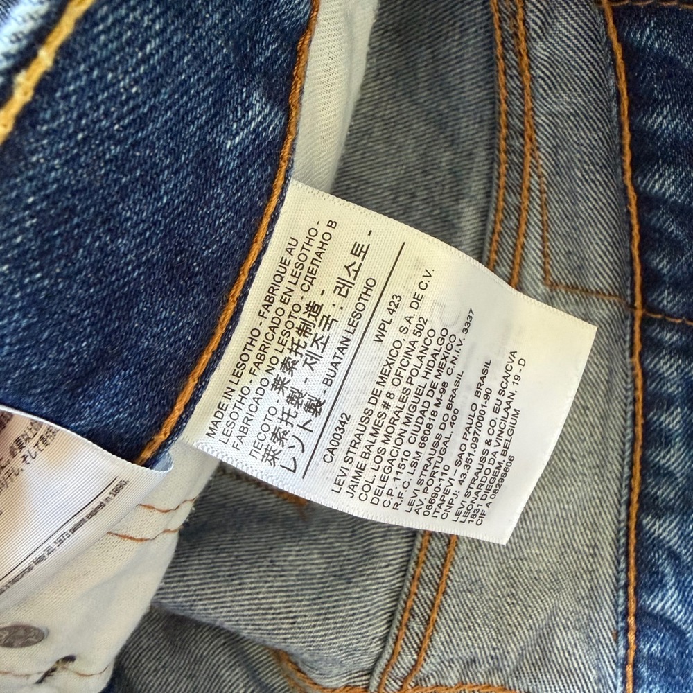 Levis 505 Regular Fit Straight Leg Jeans Medium Wash Blue Mens 34x30 - Picture 9 of 10